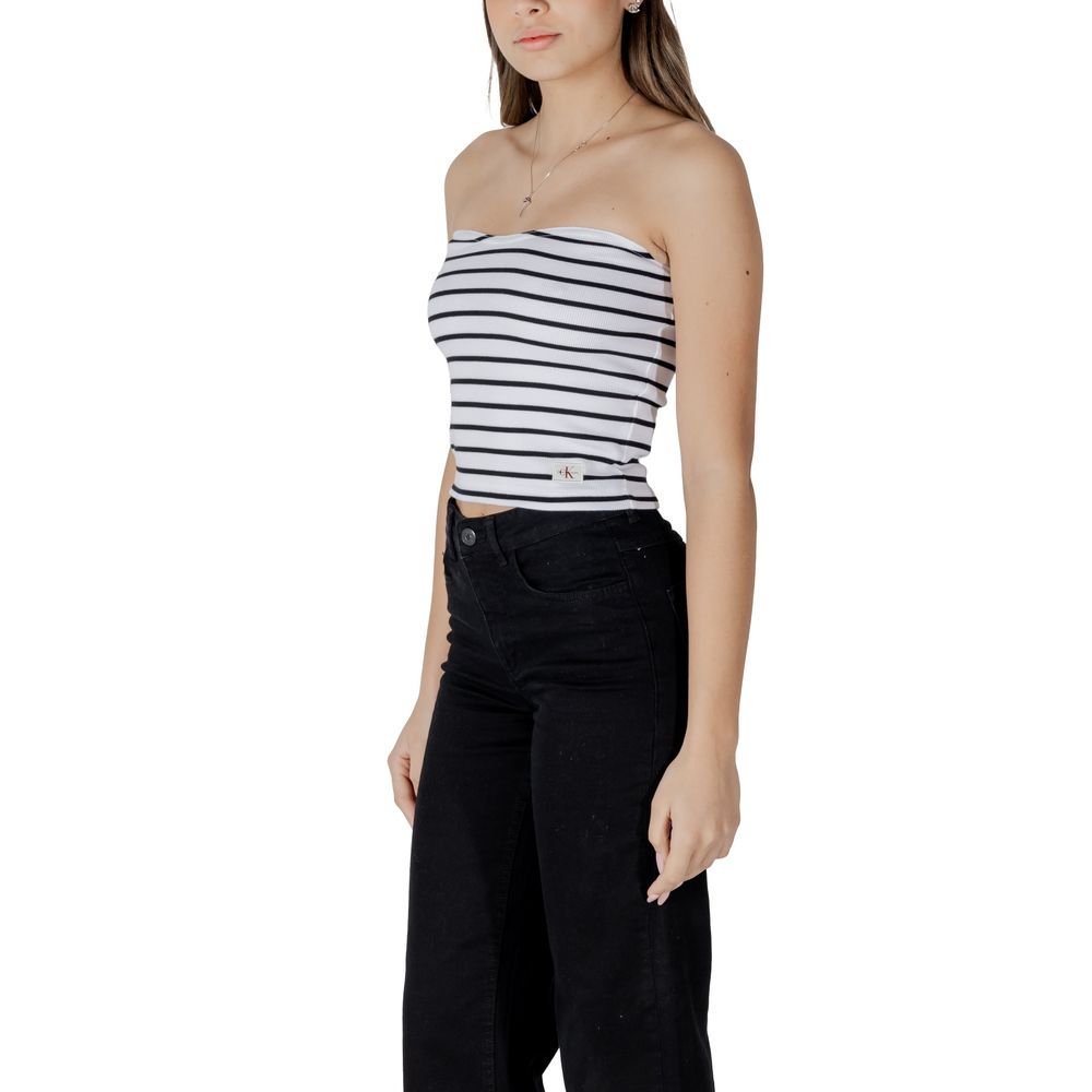 Calvin Klein Jeans توب قطني أبيض معاد تدويره