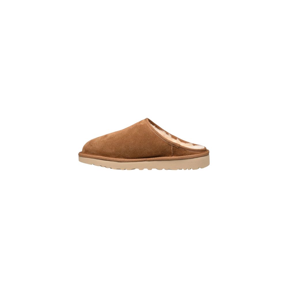 شبشب UGG من الجلد السويدي البيج