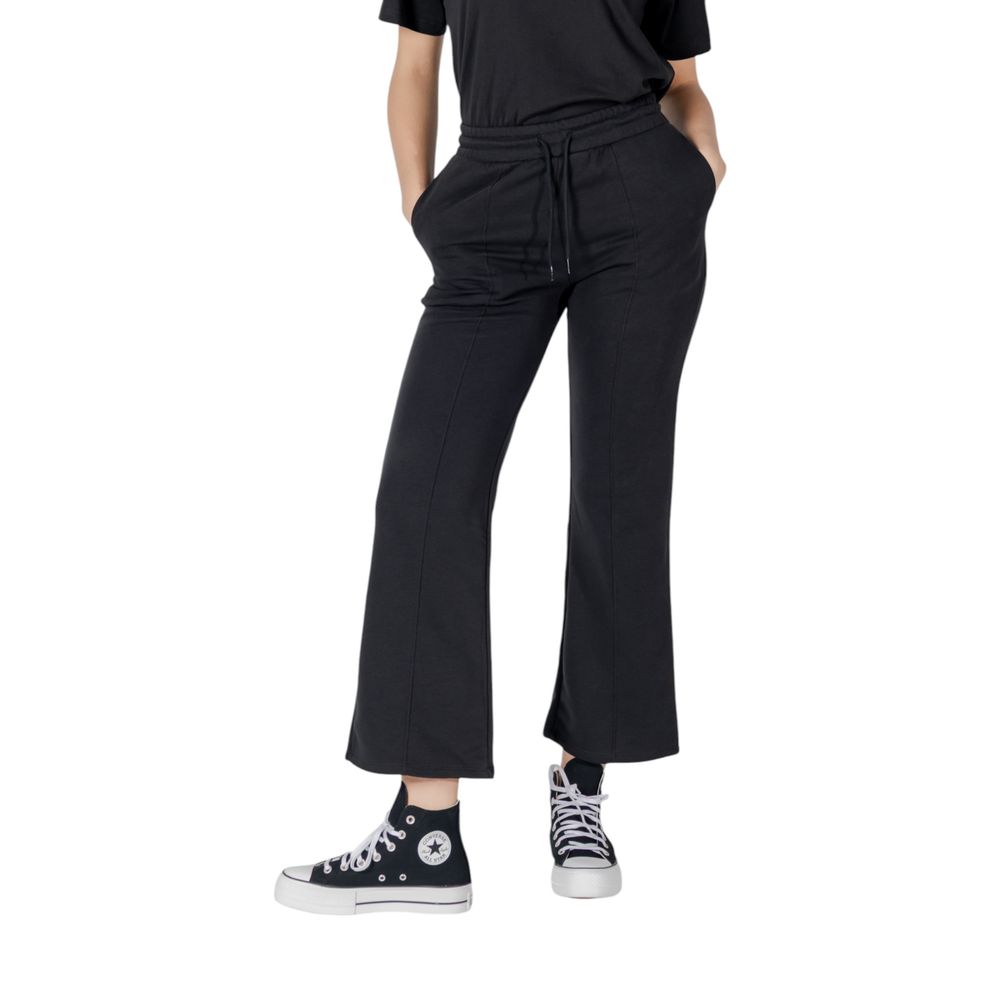 بنطال رياضي (Joggers) كونفرس قطن أسود