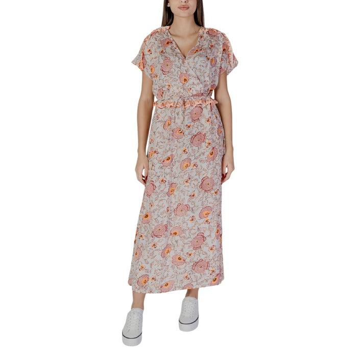 B.young Women Dress