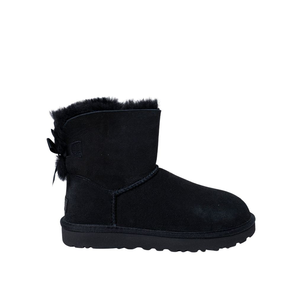 بوت الكاحل UGG من الجلد السويدي الأسود