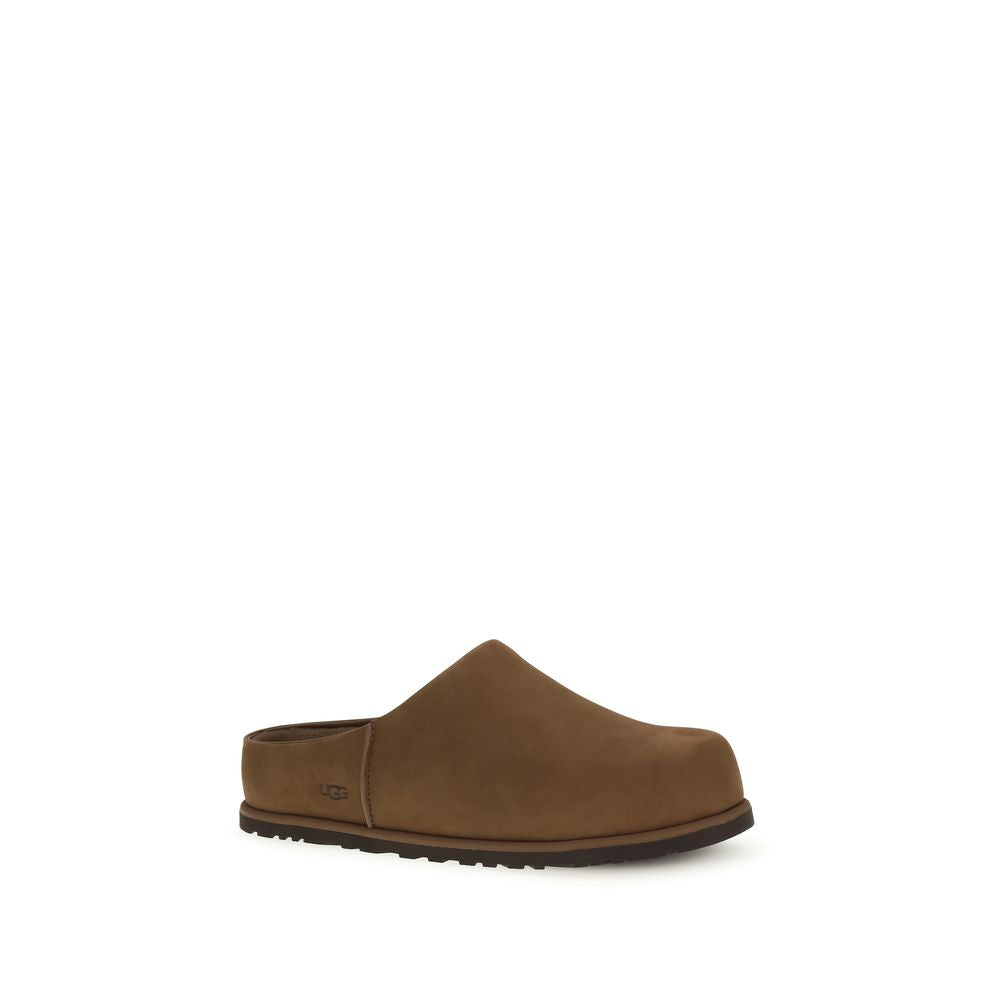نعال UGG البنية من جلد عجل البوس الثور
