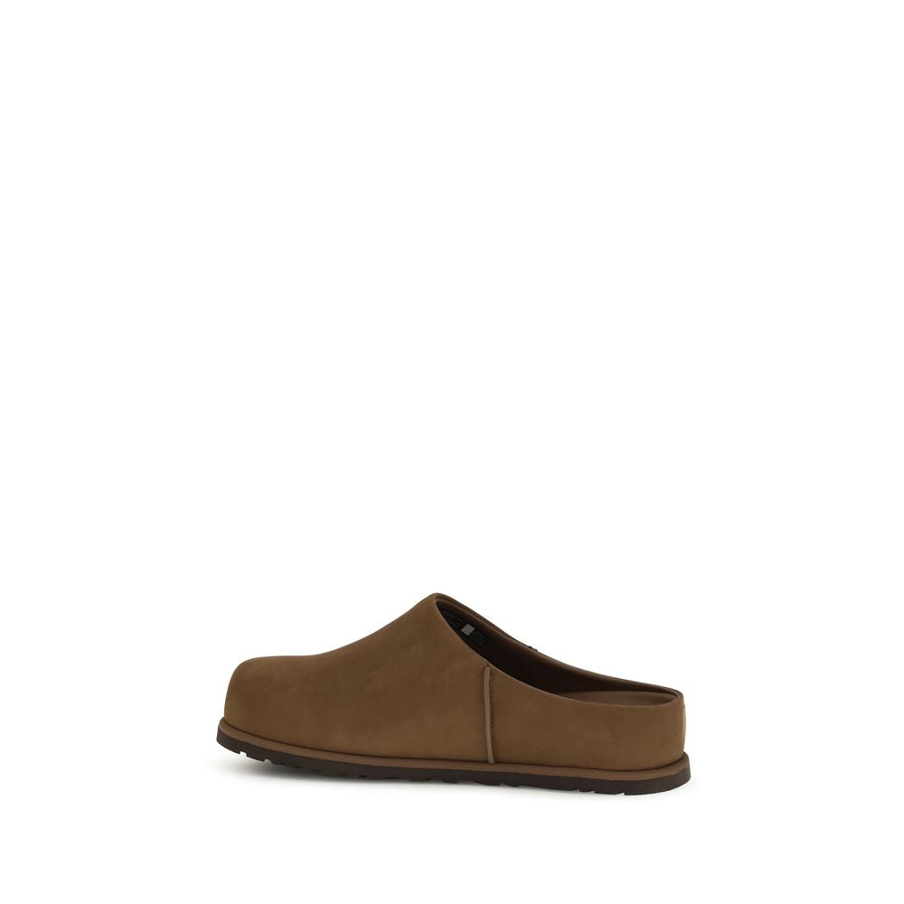 نعال UGG البنية من جلد عجل البوس الثور