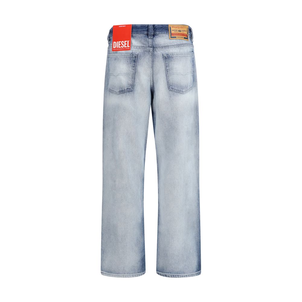 بنطلون جينز ديزل أزرق قطني بقصة Bootcut