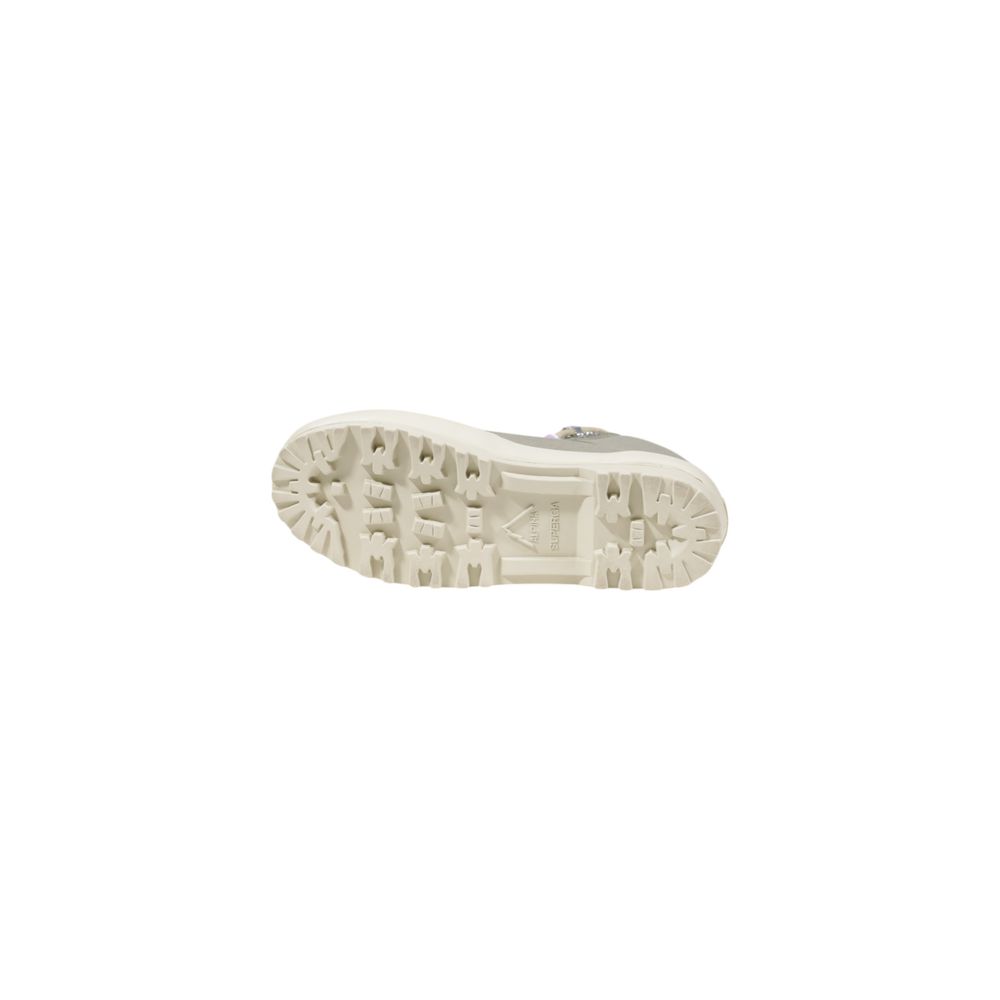 أحذية رياضية قماشية خضراء من Superga