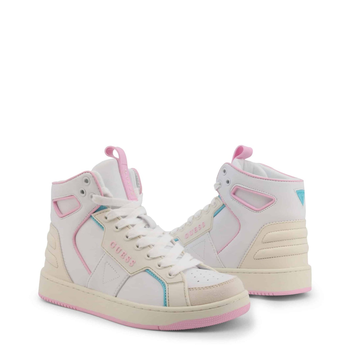 أحذية رياضية من Guess
