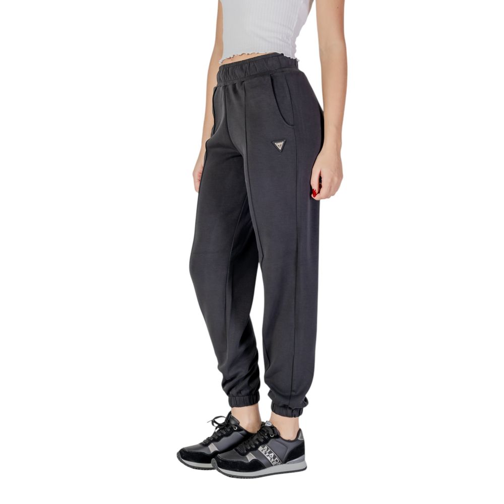 بنطال رياضي (Joggers) من البوليستر الأسود من Guess
