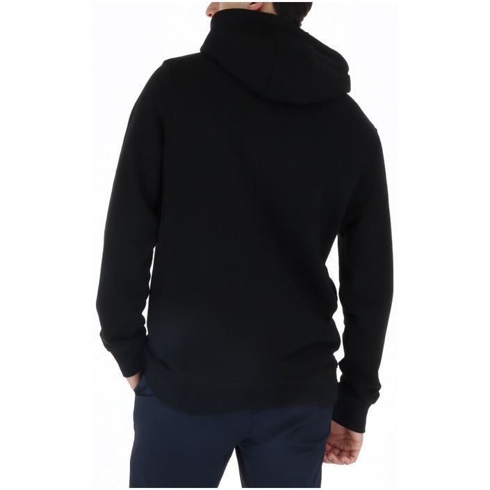 كنزات رجالية من Lyle & Scott