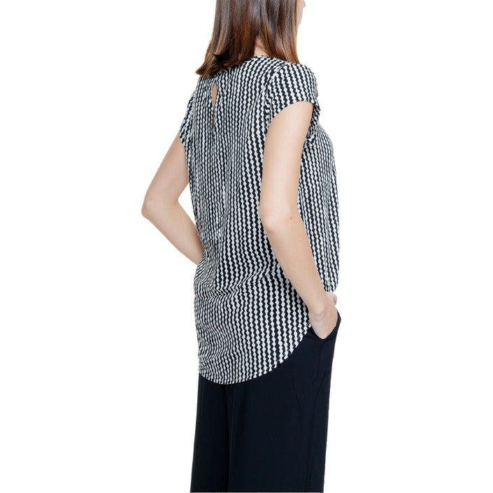 Only  Women Undershirt