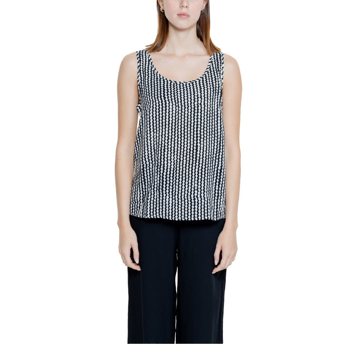 Only  Women Undershirt