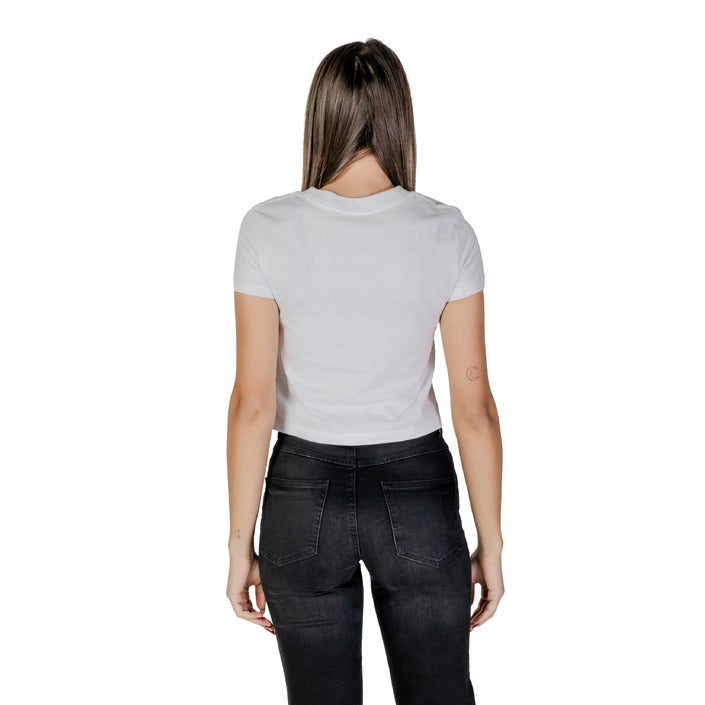 Calvin Klein Jeans تيشيرت نسائي