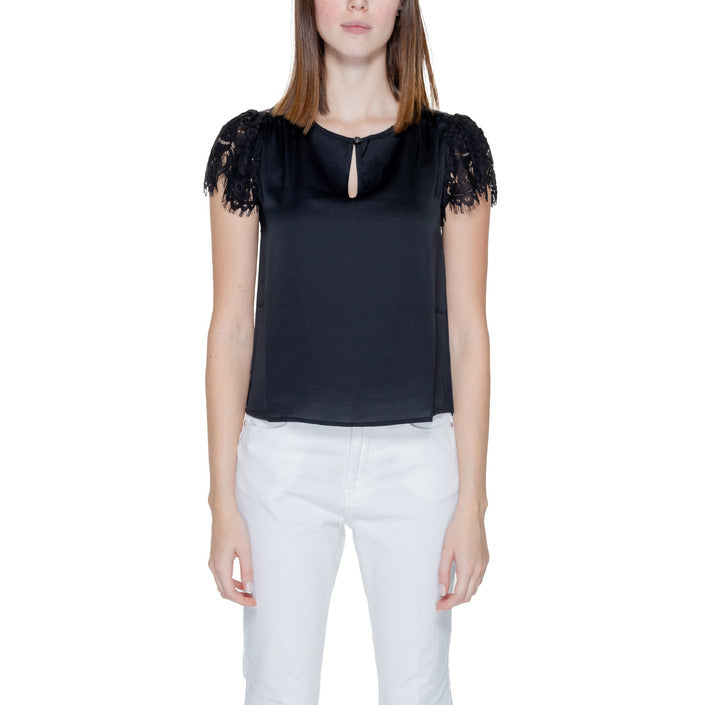 Guess  Women Knitwear